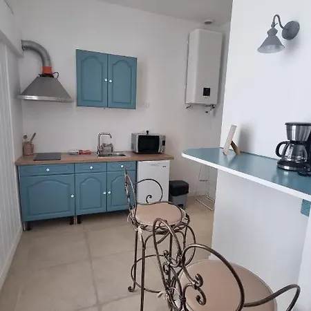 Appartement Calme Centre Ville A 80M Des Halles Narbonne Buitenkant foto